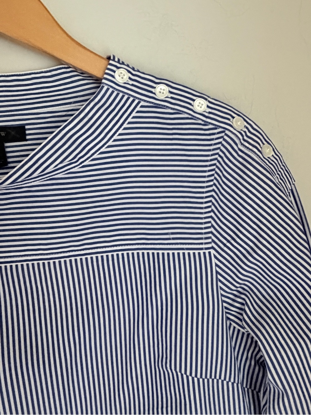 J. Crew Top Women's Blue & White Stripe Funnelneck Top in Cotton Poplin Size 4 - Picture 4 of 7